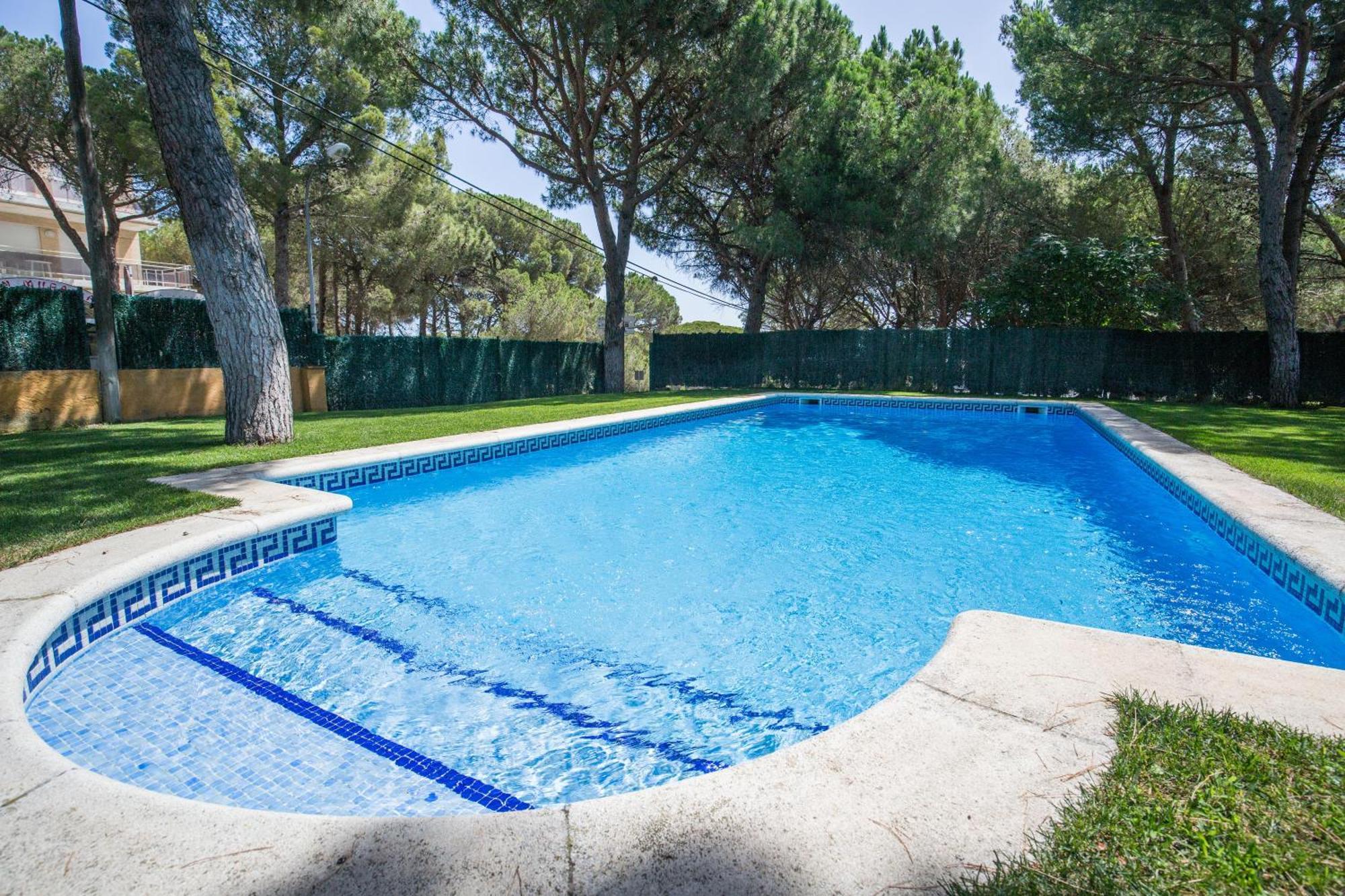 Calsina Bax 2H Villa Pals Bagian luar foto